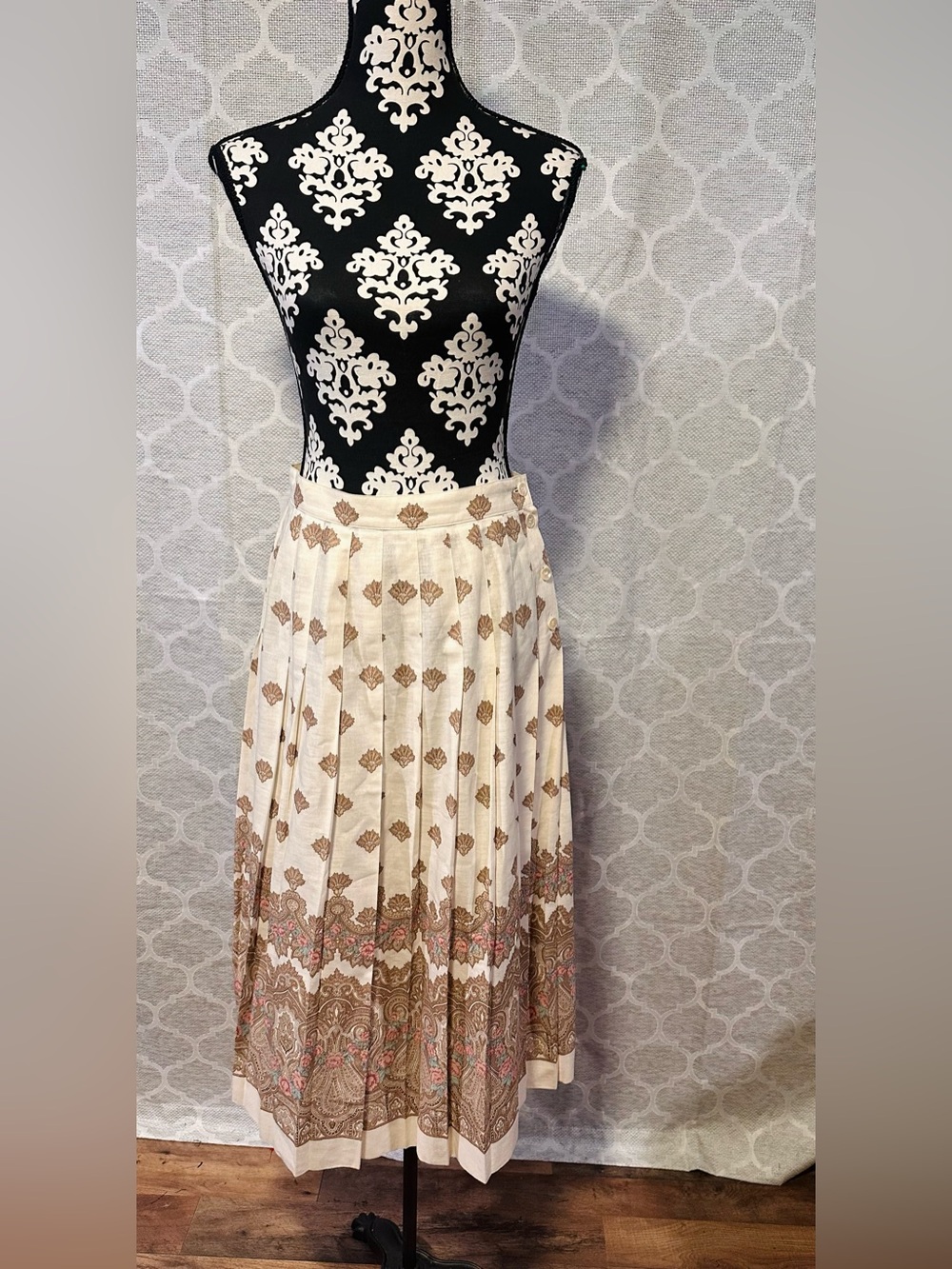 J.G. Hook VTG Pleated Cotton/Liben blend MIDI Skirt size 12